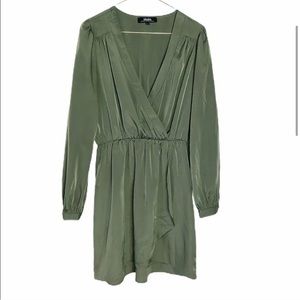 Lulu’s Green Flowy dress